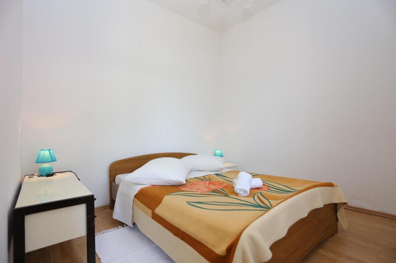 Apartments With A Parking Space Lokva Rogoznica, Omis - 17645 Exterior foto