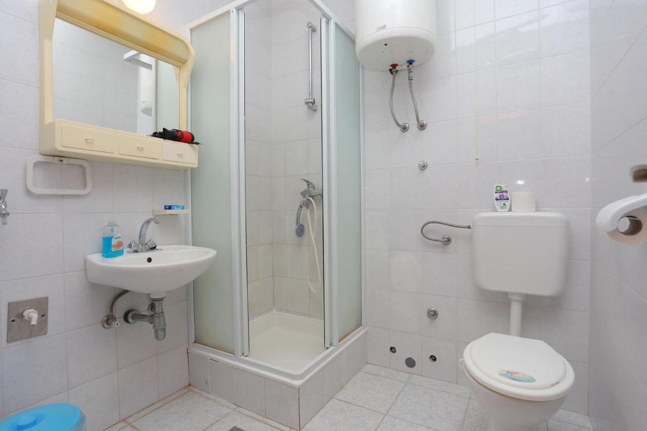 Apartments With A Parking Space Lokva Rogoznica, Omis - 17645 Exterior foto